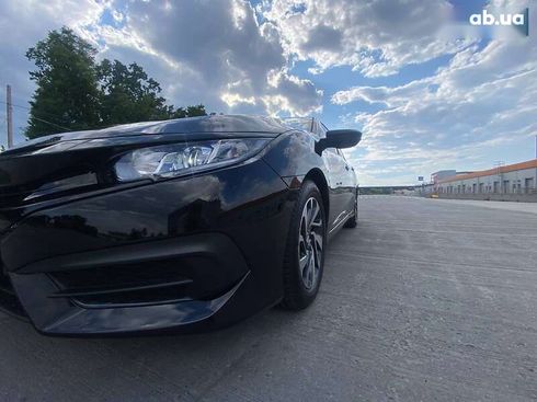 Honda Civic 2016 - фото 7