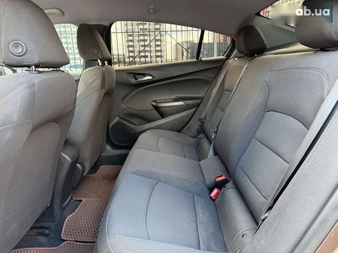 Chevrolet Cruze 2018 - фото 17
