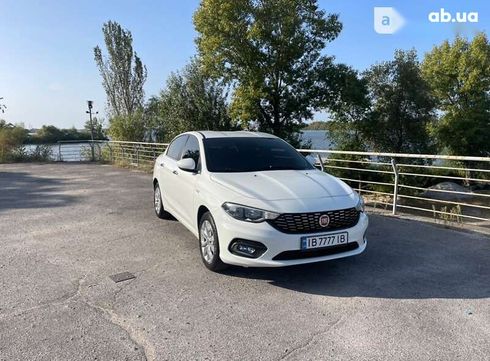 Fiat Tipo 2017 - фото 26