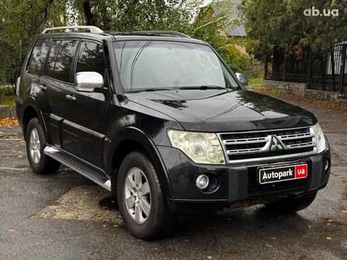 Mitsubishi Pajero 2008 черный - фото 3