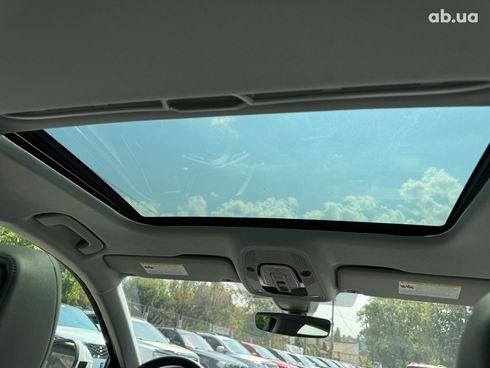 Audi A4 2023 белый - фото 42