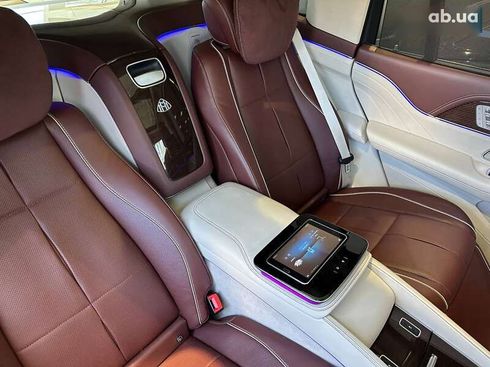 Mercedes-Benz Maybach S-Class 2021 - фото 26