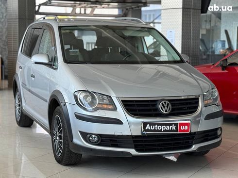 Volkswagen Touran 2008 серый - фото 3