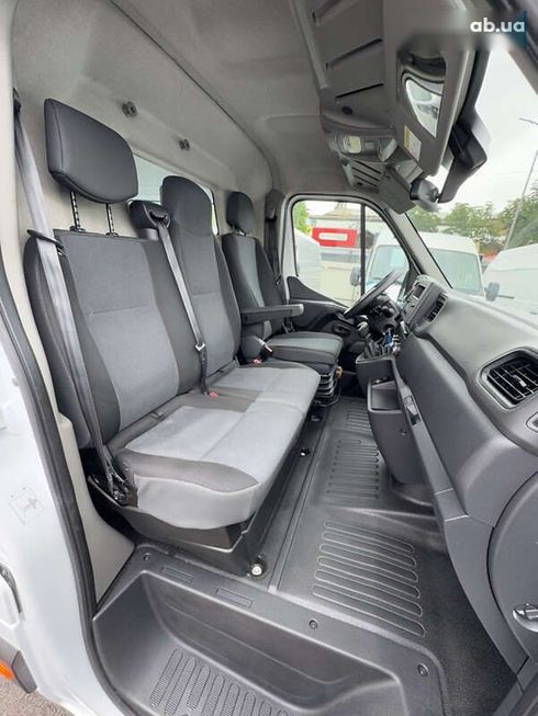 Renault Master 2020 - фото 25