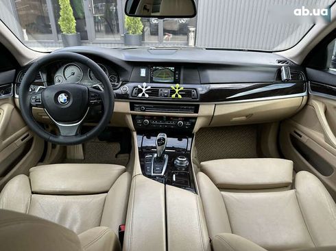 BMW 5 серия 2012 - фото 12