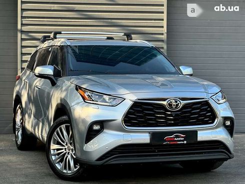 Toyota Highlander 2022 - фото 3