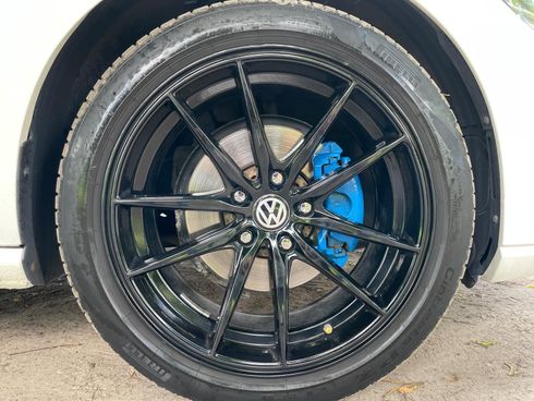Volkswagen e-Golf 2017 белый - фото 12