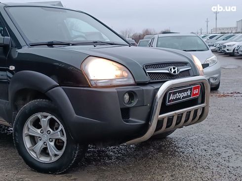 Hyundai Tucson 2008 зеленый - фото 15