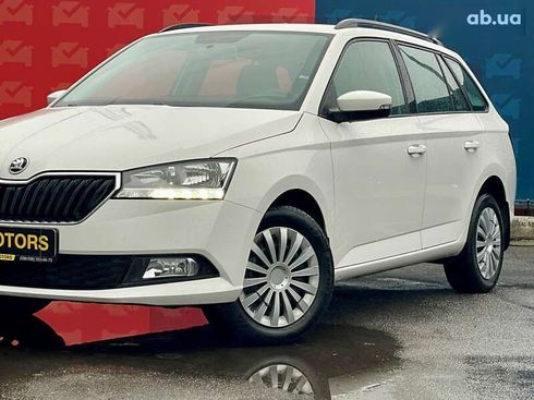 Skoda Fabia 2021 - фото 7