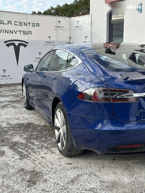 Tesla Model S 2020 - фото 16