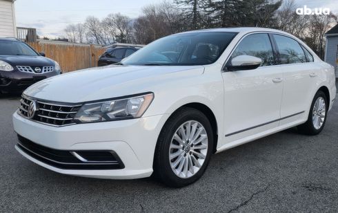 Volkswagen Passat 2017 белый - фото 3