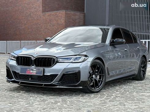 BMW 5 серия 2018 - фото 4
