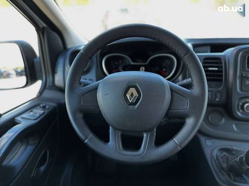 Renault Trafic 2020 - фото 12