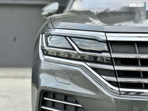 Volkswagen Touareg 2021 - фото 18