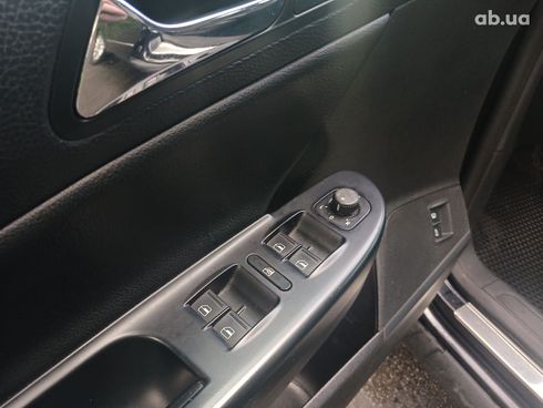 Volkswagen passat b6 2007 черный - фото 10