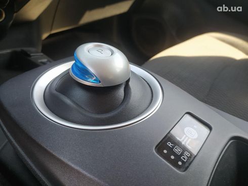 Nissan Leaf 2017 серый - фото 19