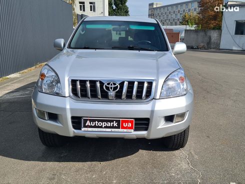 Toyota Land Cruiser Prado 2008 серый - фото 2