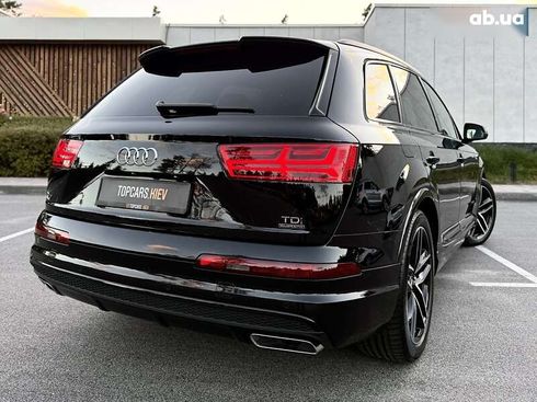 Audi Q7 2017 - фото 12