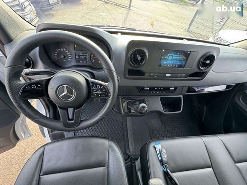 Mercedes-Benz Sprinter 2021 - фото 18
