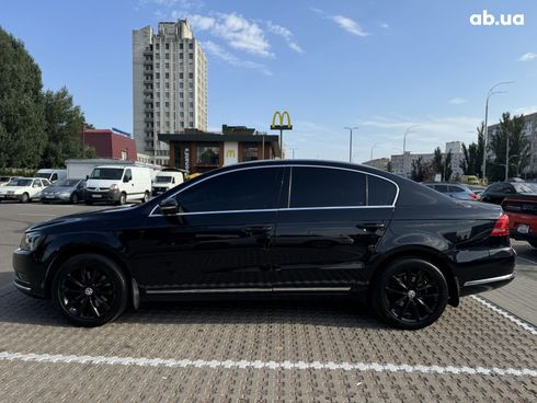 Volkswagen Passat 2013 черный - фото 11