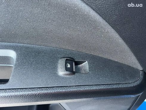 Ford Fusion 2018 синий - фото 38