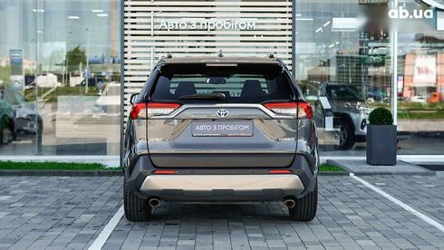 Toyota RAV4 2023 - фото 4