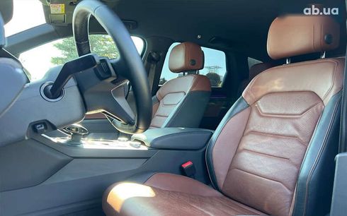 Volkswagen Touareg 2023 - фото 9
