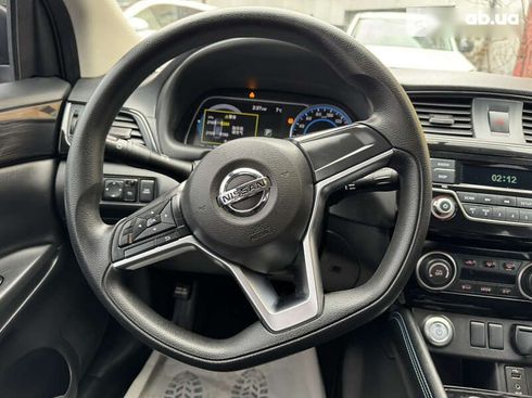 Nissan Sylphy 2019 - фото 17