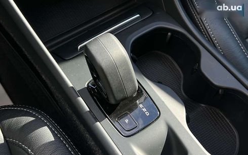 Volvo XC40 2022 - фото 16
