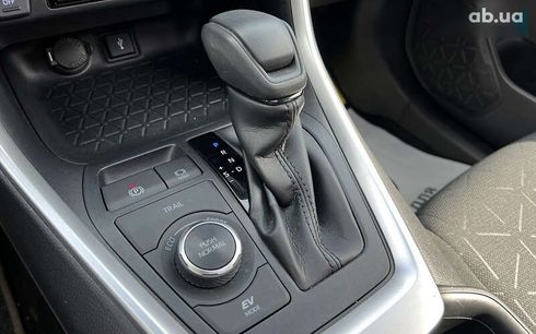 Toyota RAV4 2022 - фото 15
