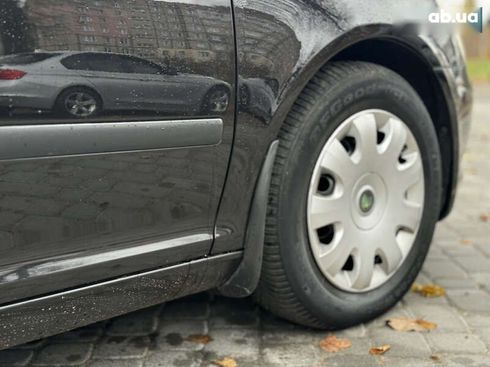 Skoda Octavia 2011 - фото 30