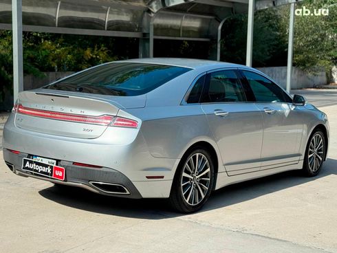 Lincoln MKZ 2016 серый - фото 4