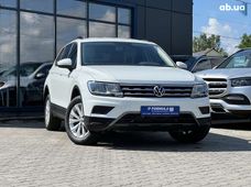Продажа б/у Volkswagen Tiguan 2020 года в Нововолынске - купить на Автобазаре