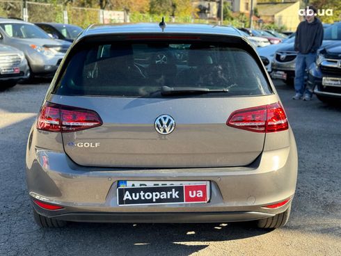 Volkswagen e-Golf 2016 серый - фото 7