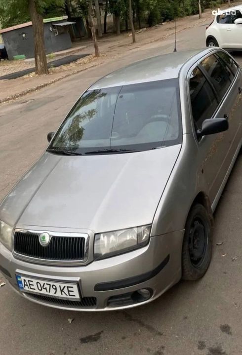 Skoda Fabia 2006 бежевый - фото 2