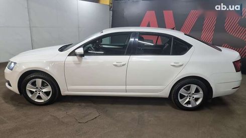 Skoda Octavia 2018 - фото 3
