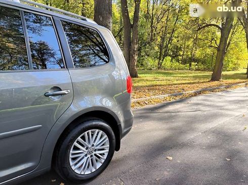 Volkswagen Touran 2015 - фото 7