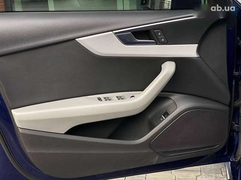 Audi A4 2018 - фото 23