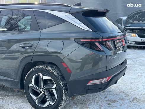Hyundai Tucson 2023 серый - фото 10