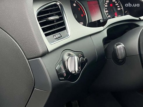 Audi A4 2010 белый - фото 14