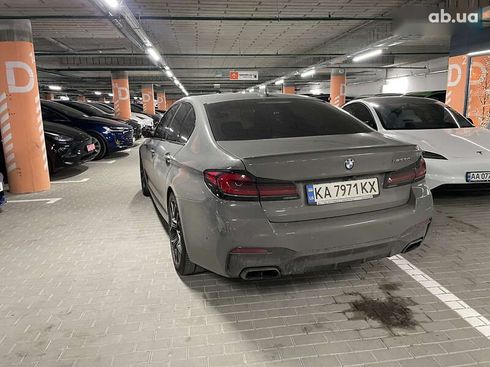 BMW 5 серия 2020 - фото 5