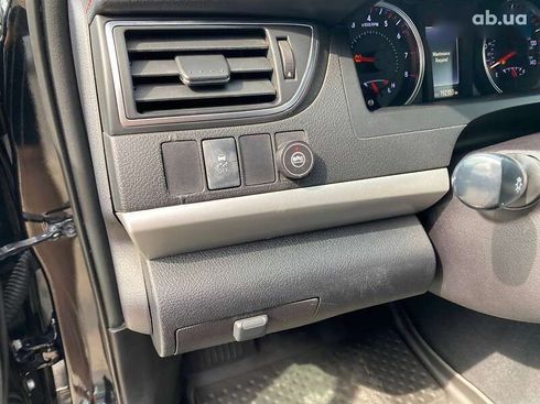Toyota Camry 2015 - фото 13