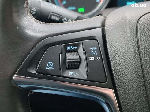 Buick Encore 2015 серый - фото 75