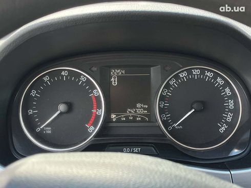 Skoda Fabia 2016 синий - фото 21