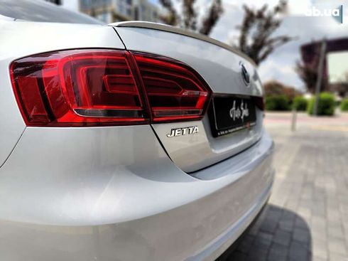 Volkswagen Jetta 2012 - фото 15
