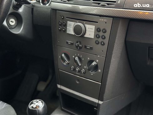 Opel Meriva 2006 черный - фото 30