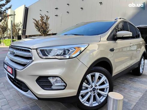 Ford Escape 2016 - фото 3