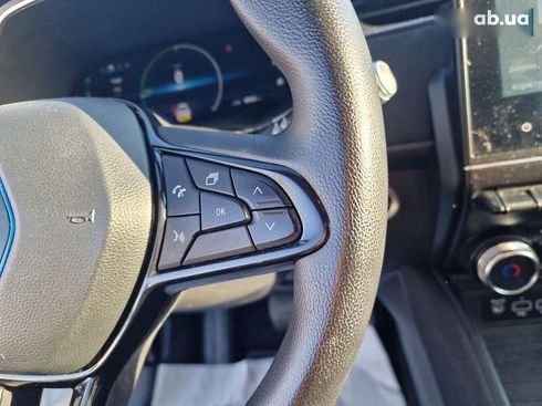 Renault Zoe 2020 - фото 24