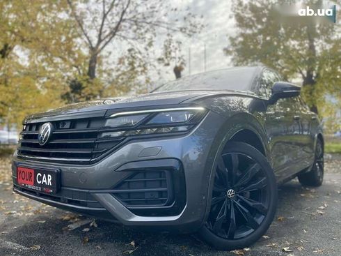 Volkswagen Touareg 2022 - фото 12