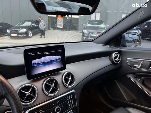 Mercedes-Benz CLA-Класс 2018 серый - фото 33